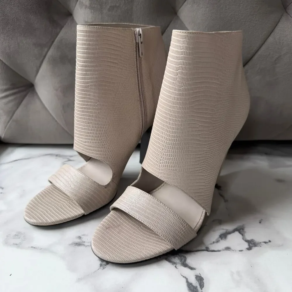 Vince Sansa Light Gray Taupe Leather Open Toe Bootie Heels Size 9.5